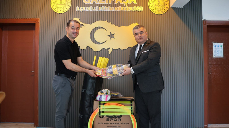 OKULLARA SPOR MALZEMESİ DESTEĞİ