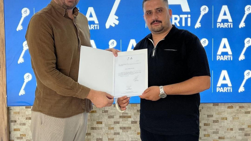 Anahtar Parti Gazipaşa   İlçe Başkanı Toprak oldu
