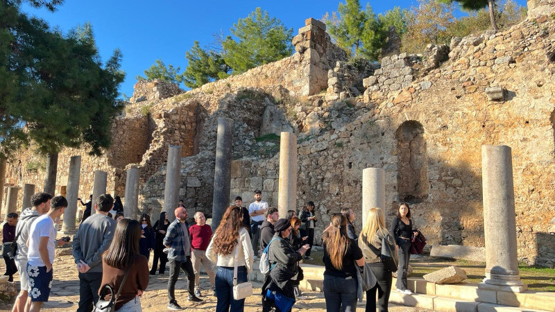 Geleceğin Turizmcileri Tarihin İzinde