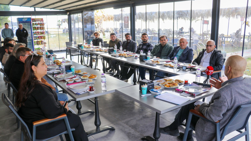 HASTALIĞA SELAM HİZMETE DEVAM