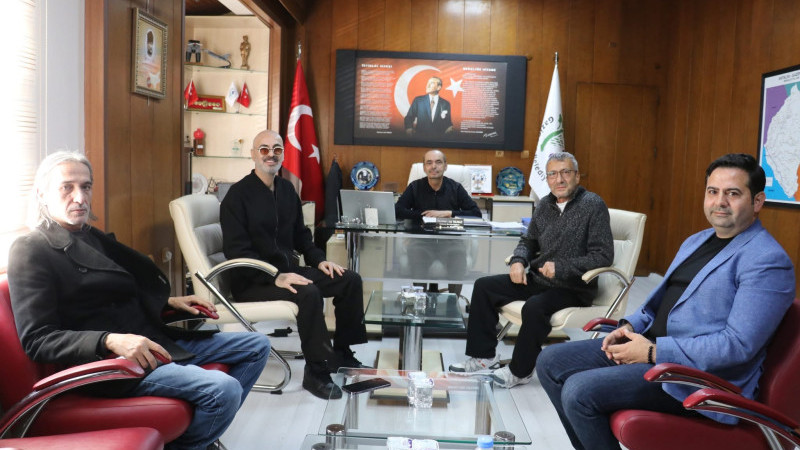 BELEDİYEDE SANAT DOLU BULUŞMA